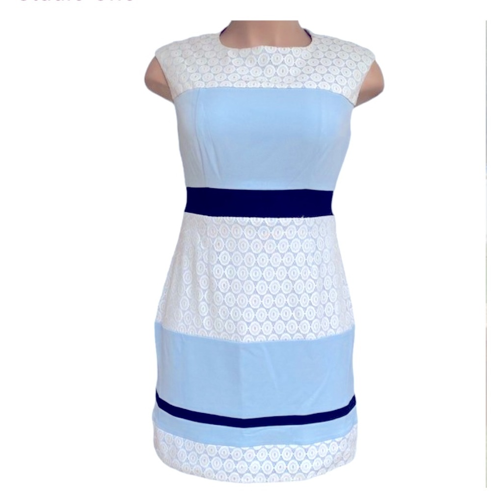 Studio One  Ice Blue Lined Lace Shift Dress